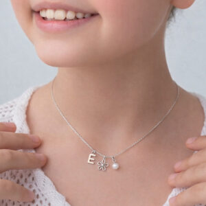 NIÑA DIJES PLATA 925